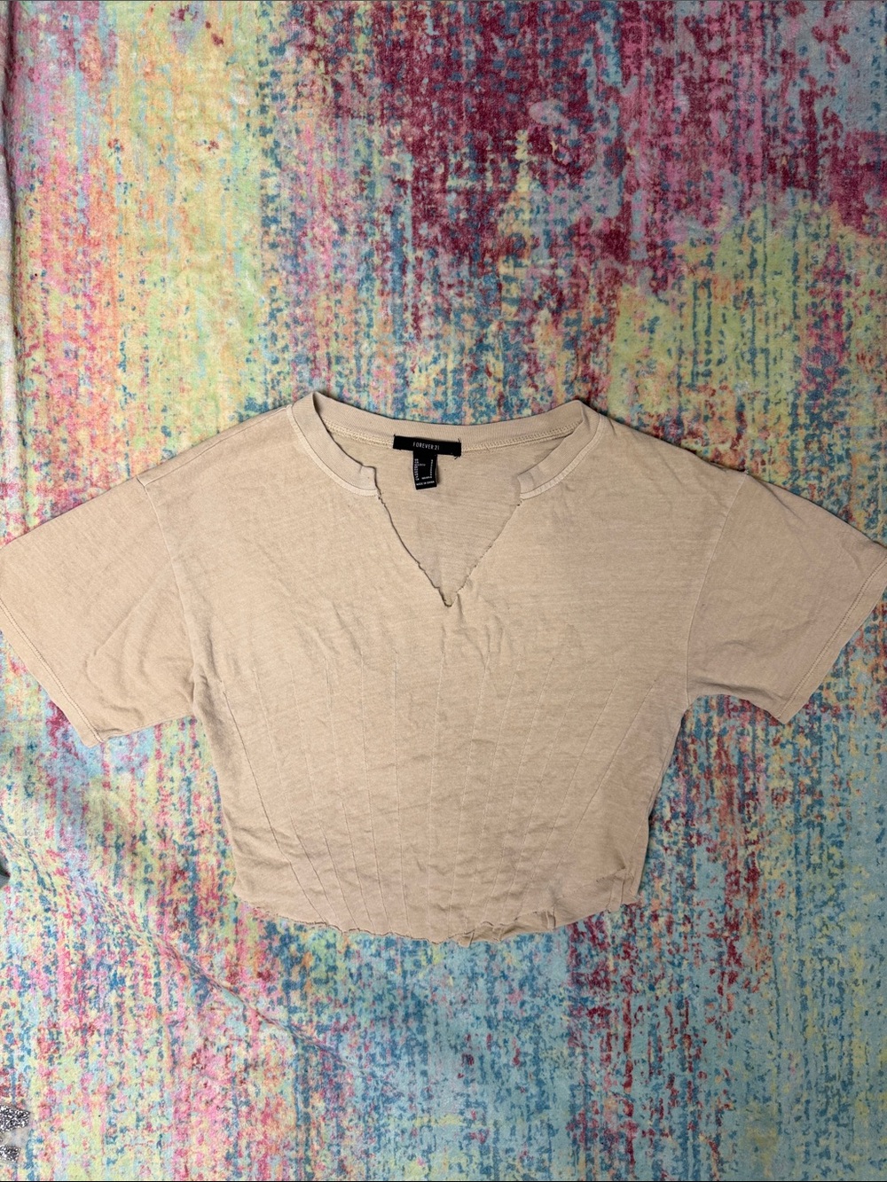 Forever 21 Beige Cropped Notch-Neck Tee